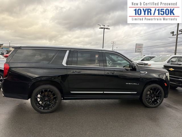 Used 2022 GMC Yukon XL Denali w/ Denali Premium Package image 5