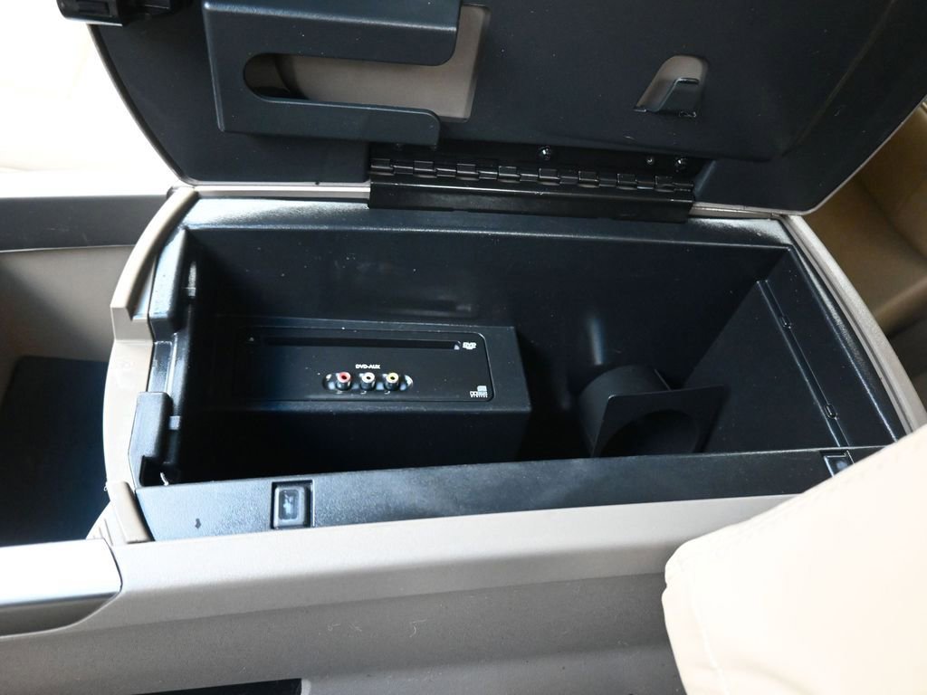 Used 2011 Nissan Armada Platinum w/ 2nd Row Captain Seat Pkg image 23