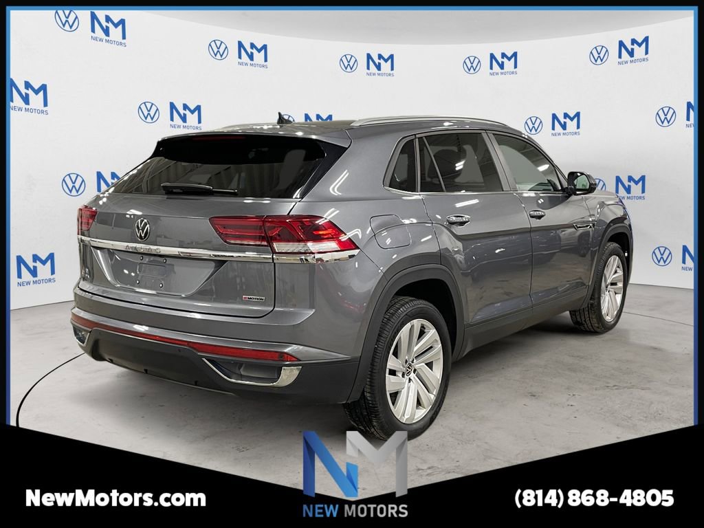 Used 2021 Volkswagen Atlas Cross Sport SE w/ Panoramic Sunroof Package image 5