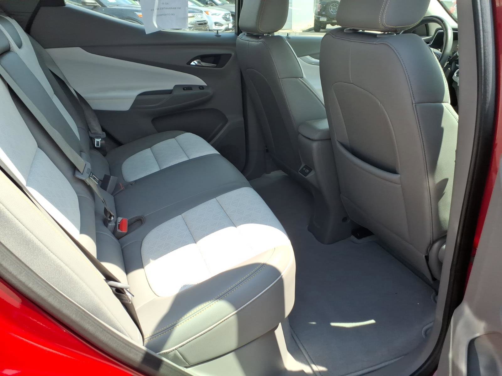 Used 2022 Chevrolet Bolt EUV Premier w/ Launch Edition FWD image 26