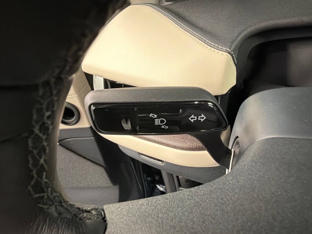 New 2027 Lincoln Navigator Reserve AWD/4WD image 22