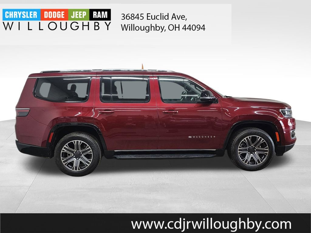 Certified 2024 Jeep Wagoneer Series II w/ Flexible Seating Group image 4