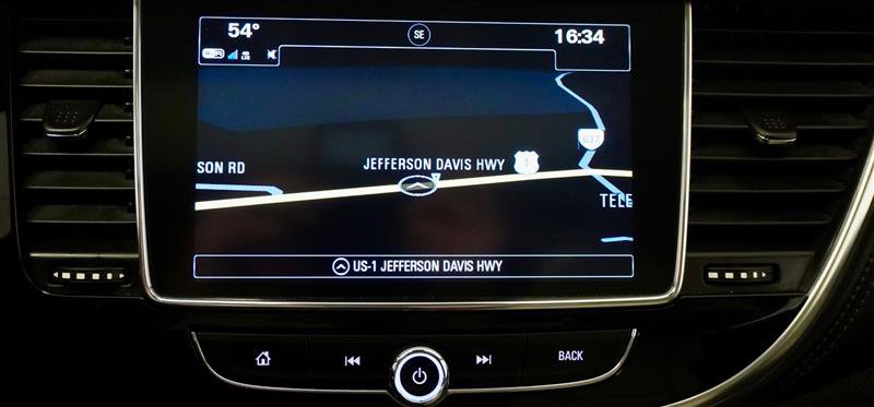 Used 2018 Buick Encore Premium image 16