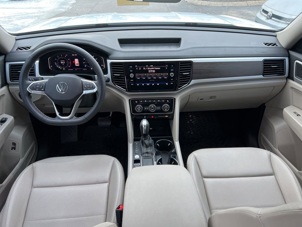 Used 2023 Volkswagen Atlas SE w/ Panoramic Sunroof Package image 26
