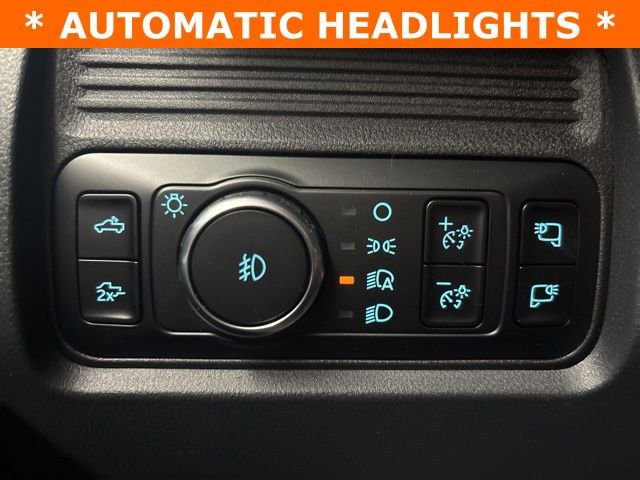 New 2026 Ford F250 Lariat w/ Black Appearance Package image 30