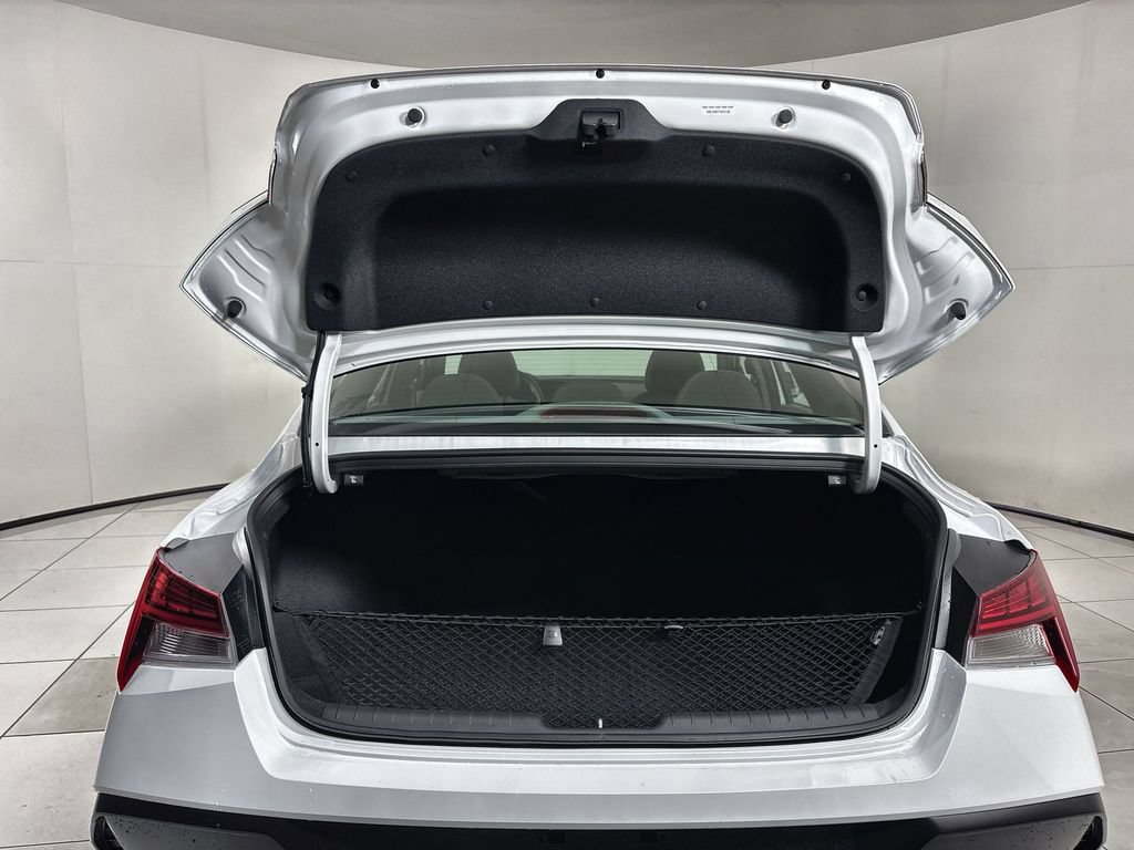 New 2026 Hyundai Elantra SEL Sport Premium FWD image 20