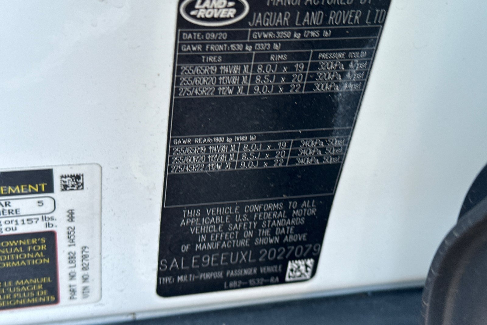 Used 2020 Land Rover Defender 110 HSE image 27