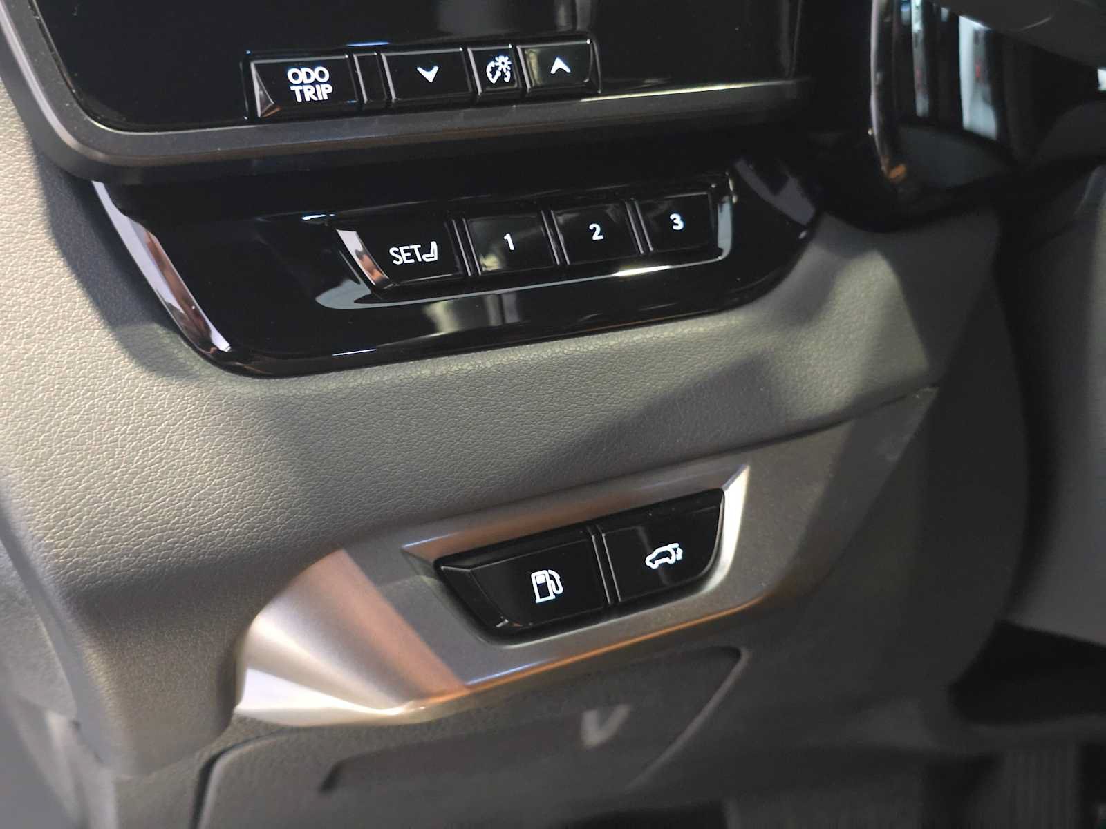 Used 2024 Lexus RX 350h AWD/4WD image 24