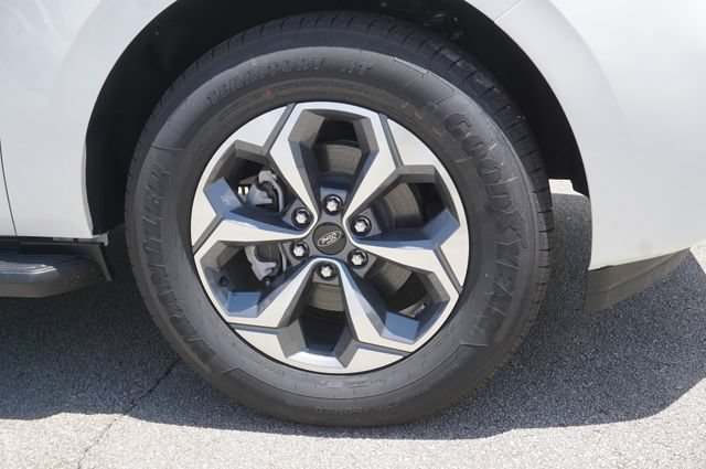 New 2027 Ford Expedition Max Active RWD image 18