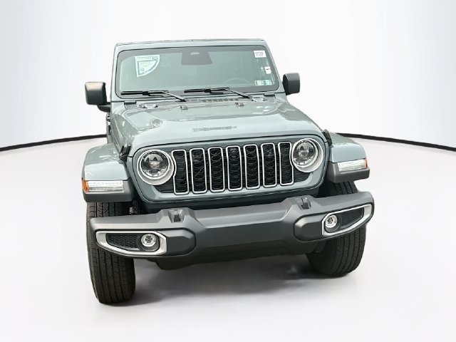 New 2026 Jeep Wrangler Unlimited Sahara AWD/4WD image 2