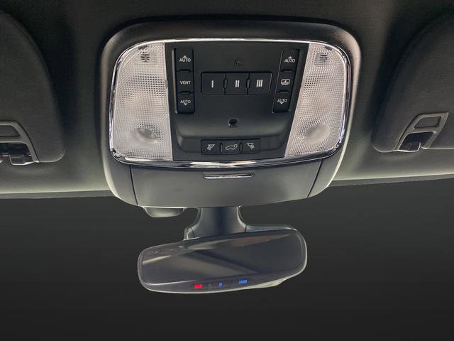 Used 2018 Jeep Grand Cherokee High Altitude image 27