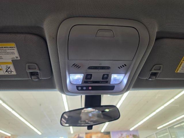 Used 2019 Chevrolet Equinox LT AWD/4WD image 26