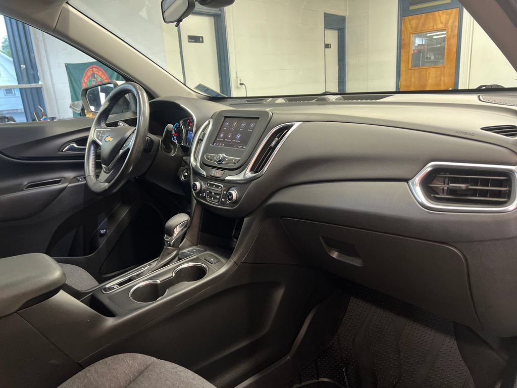 Used 2022 Chevrolet Equinox LT AWD/4WD image 38
