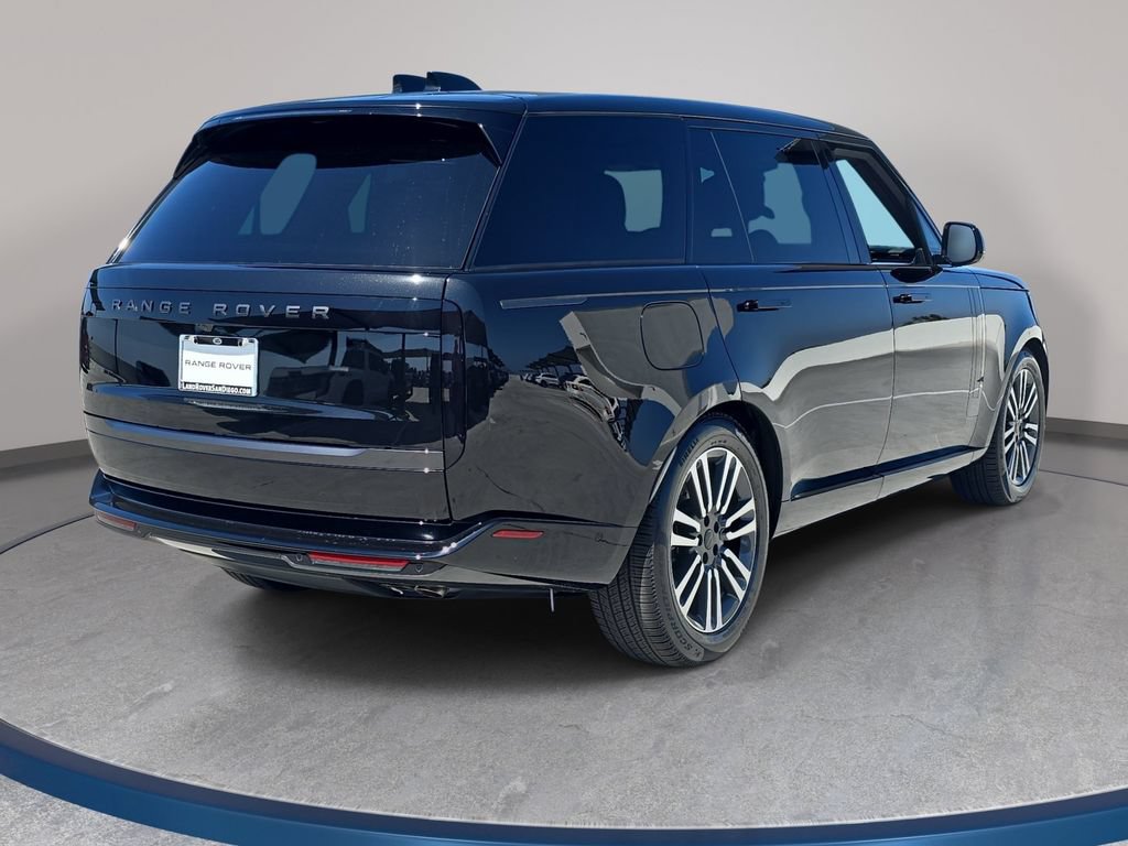 New 2026 Land Rover Range Rover Long Wheelbase SE AWD/4WD image 5
