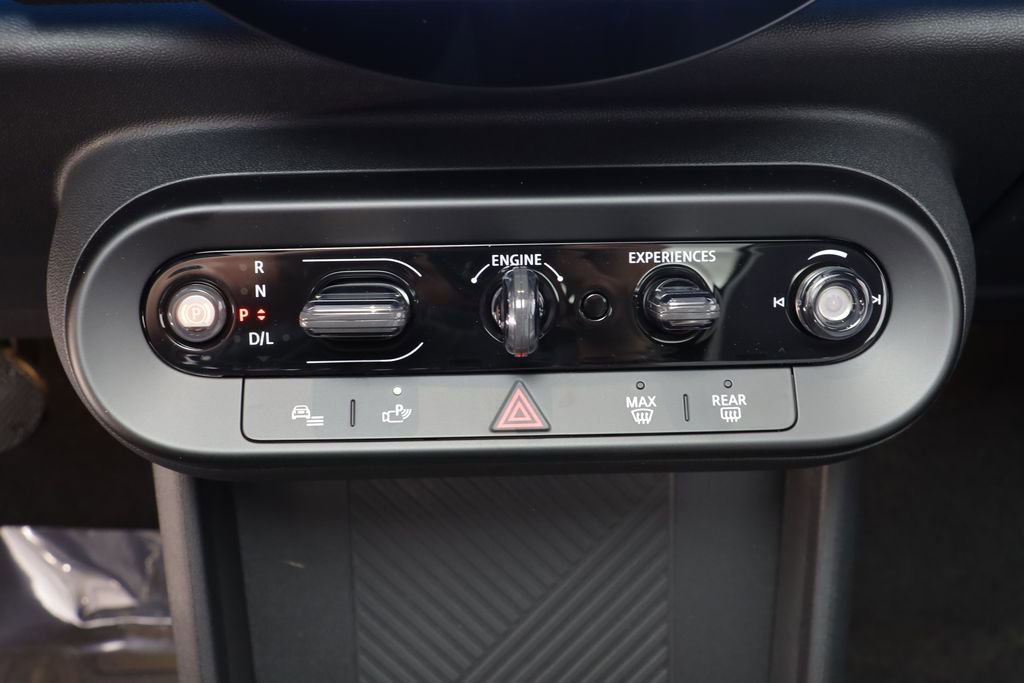 New 2026 MINI Cooper 4-Door Hardtop image 12