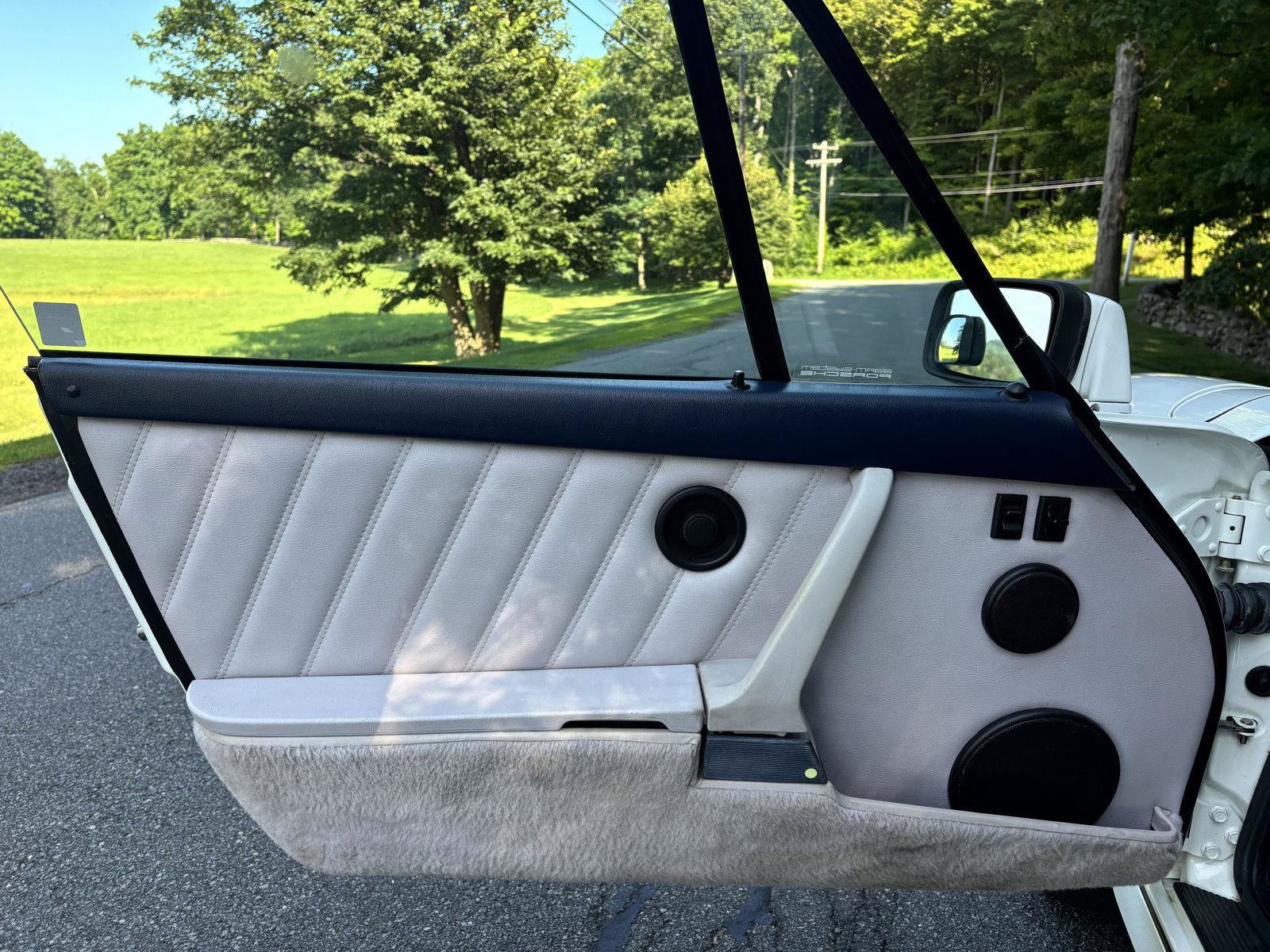 Used 1991 Porsche 911 Carrera image 40