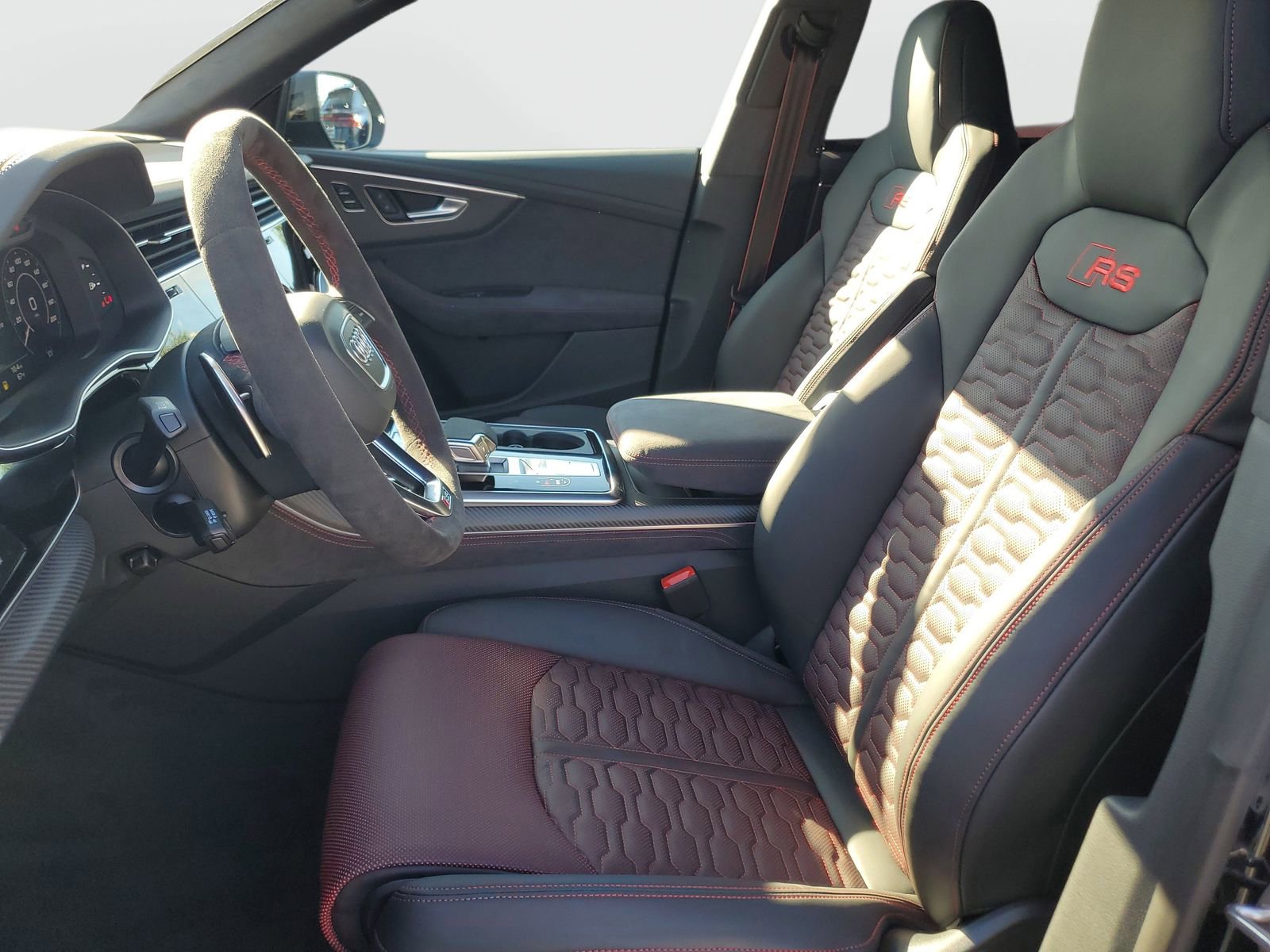 New 2026 Audi RS Q8 performance image 18