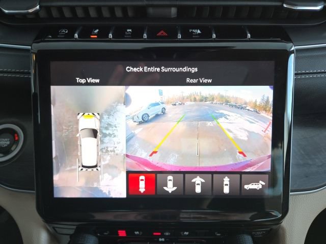 Used 2022 Jeep Grand Cherokee L Limited w/ Luxury Tech Group II image 16