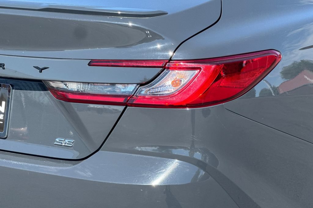 Used 2025 Toyota Camry SE FWD image 24