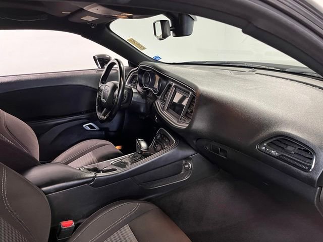 Used 2021 Dodge Challenger SXT RWD image 11