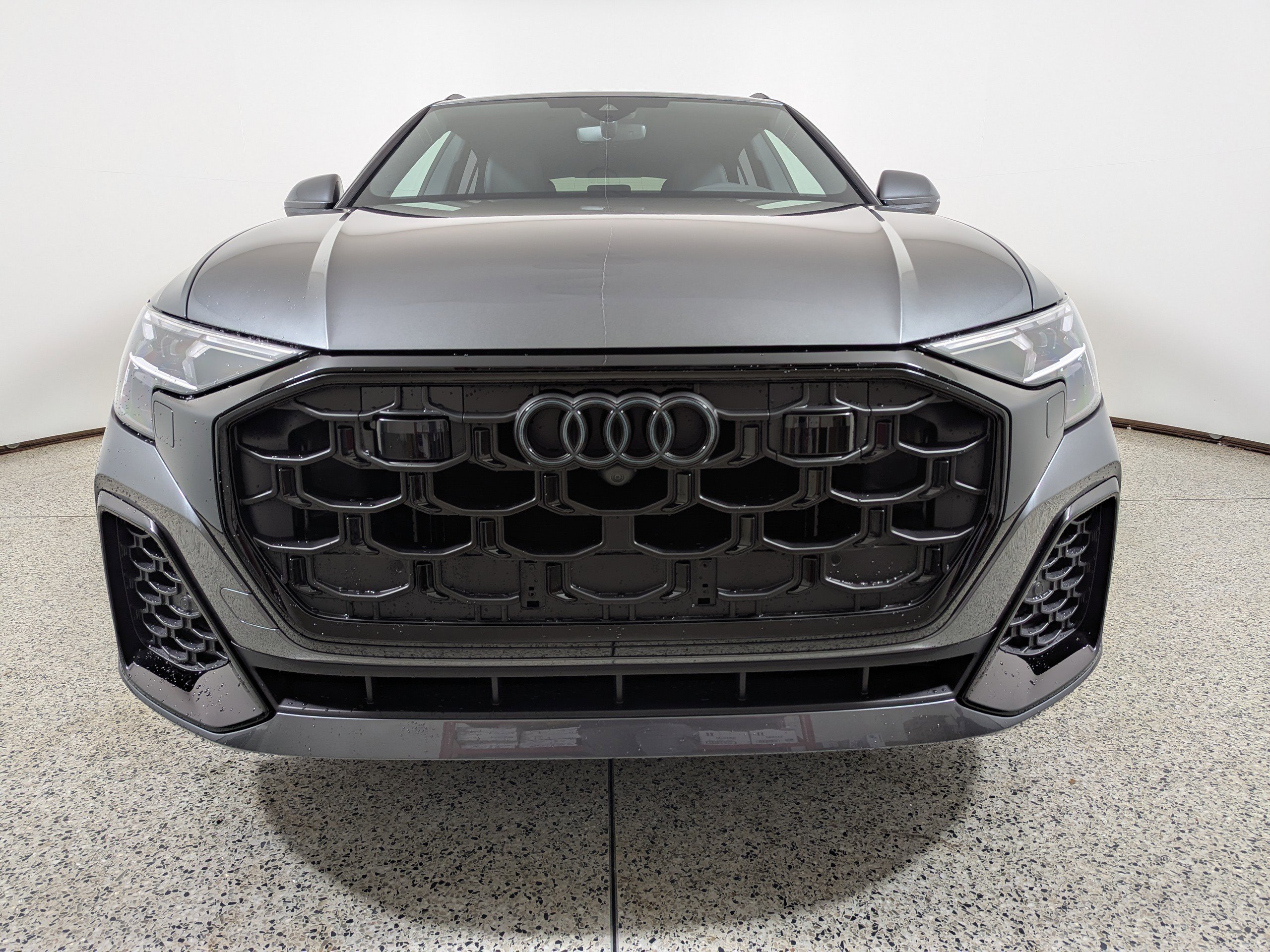 New 2026 Audi Q8 Premium Plus image 2