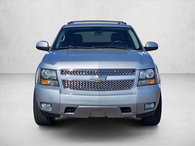 Used 2011 Chevrolet Avalanche LT w/ Suspension Package, Off-Road RWD video 2
