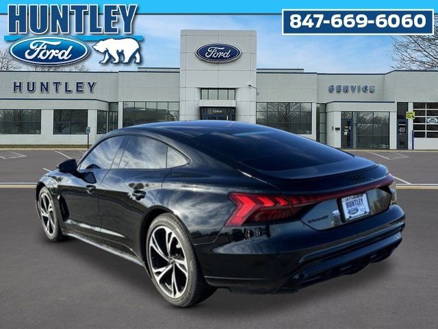 Used 2022 Audi e-tron GT Premium Plus w/ Performance Package image 6