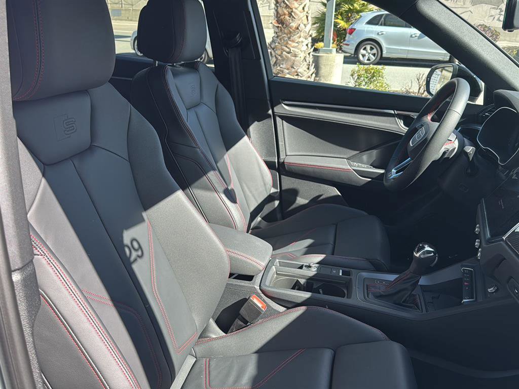 Used 2025 Audi Q3 2.0T Premium Plus w/ Premium Plus Package image 13