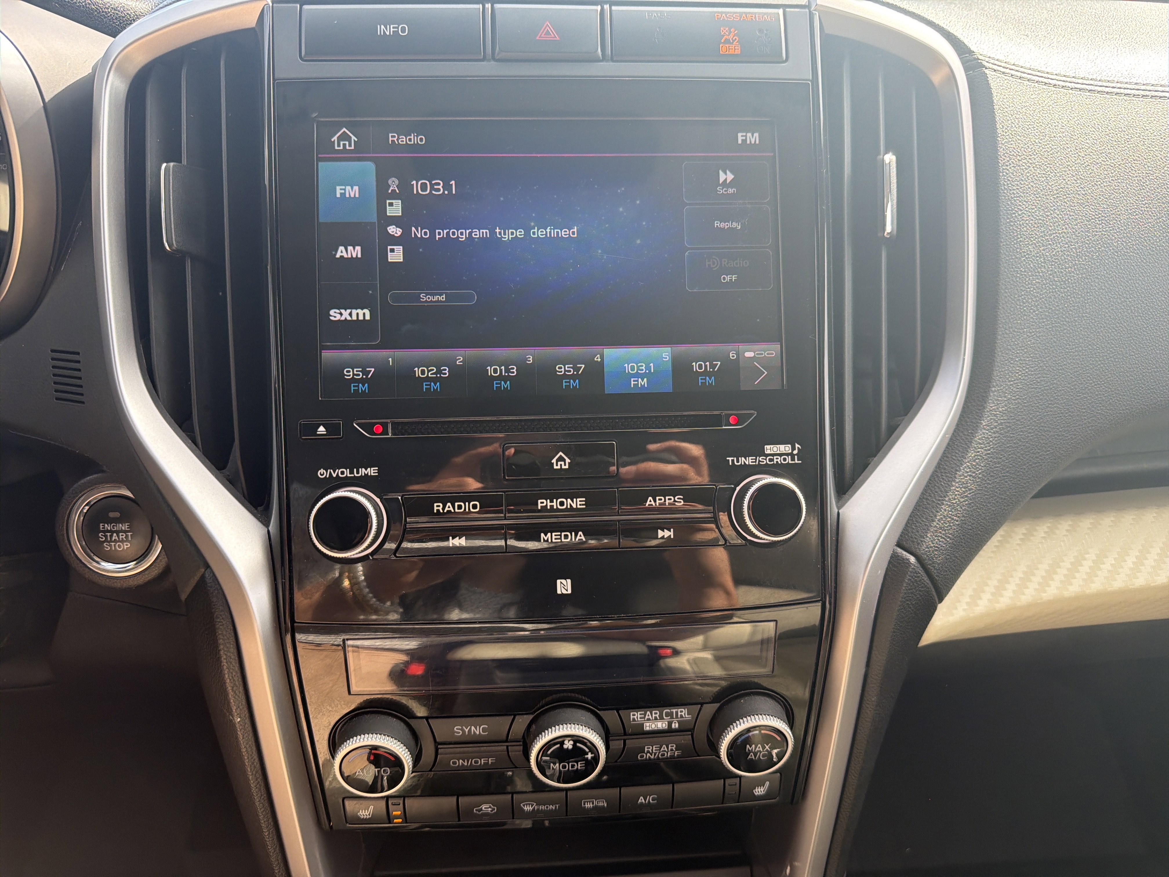 Used 2019 Subaru Ascent Premium w/ Popular Package #3 image 16