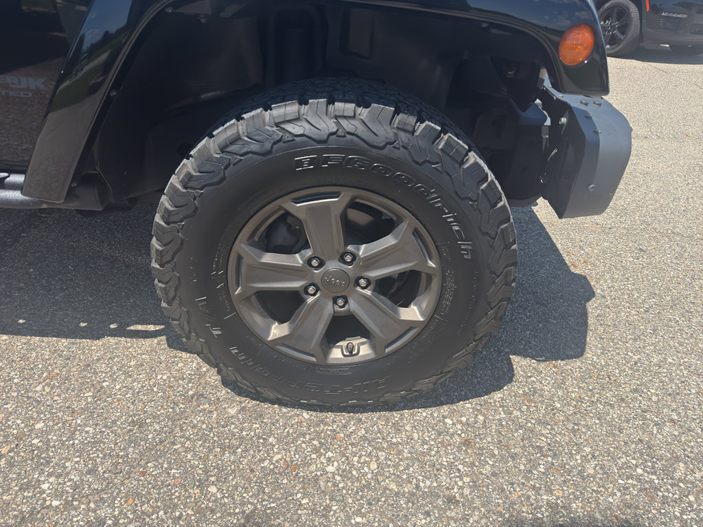 Used 2018 Jeep Wrangler Unlimited Sport AWD/4WD image 19