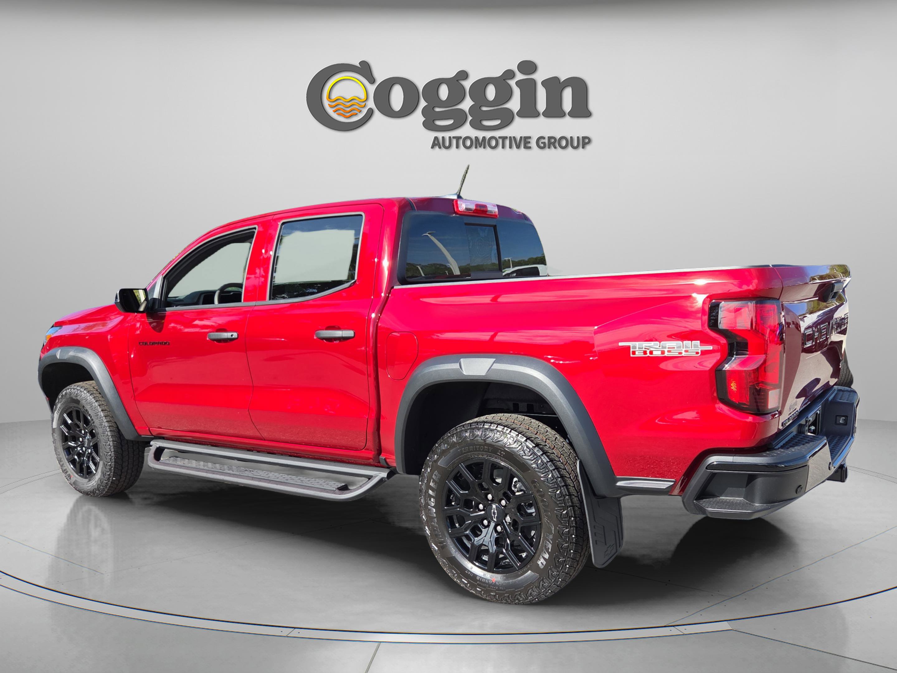New 2026 Chevrolet Colorado Trail Boss AWD/4WD image 3