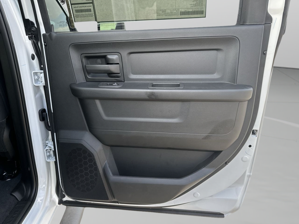 New 2027 RAM 2500 Warlock AWD/4WD image 36
