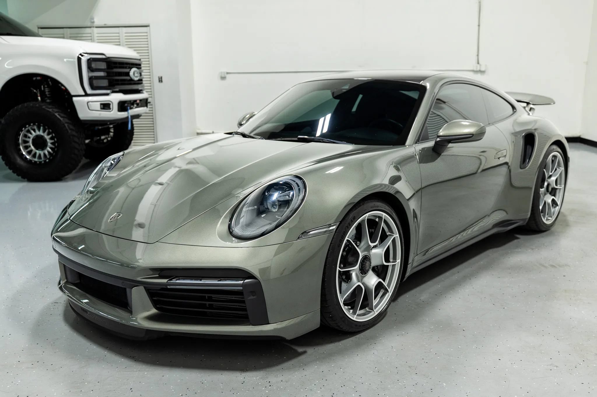 Used 2021 Porsche 911 Turbo S AWD/4WD image 3
