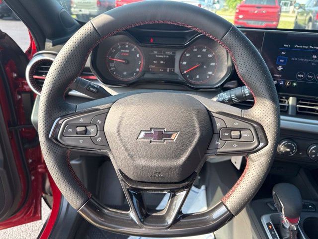 New 2026 Chevrolet Trax RS w/ Sunroof Package FWD image 21