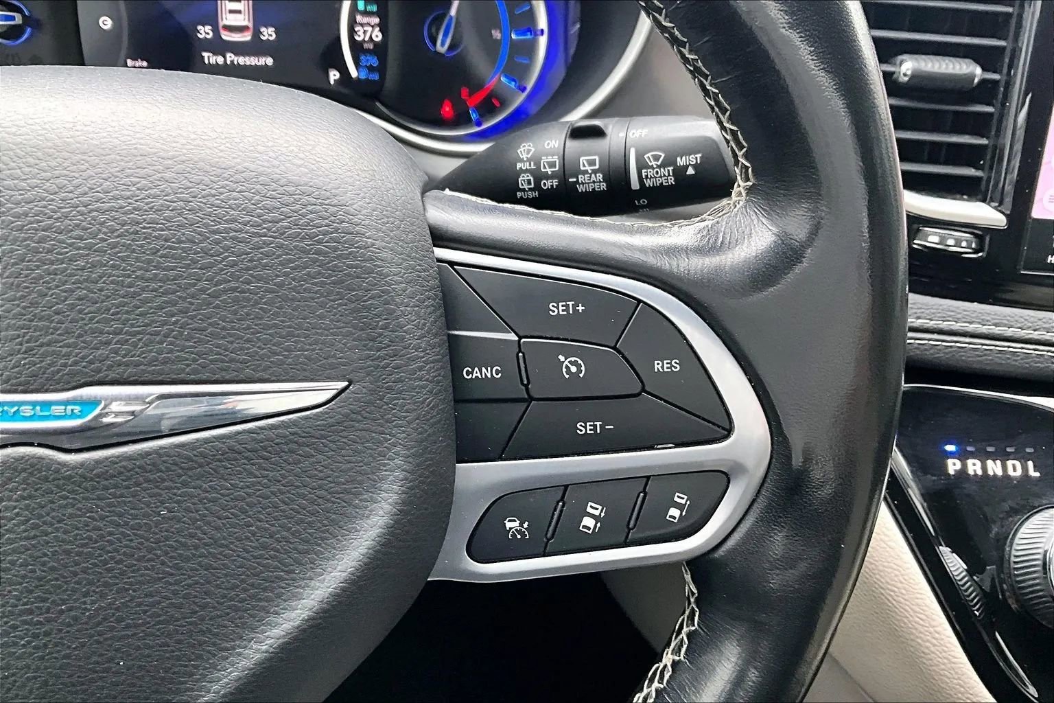 Used 2021 Chrysler Pacifica Touring-L image 19