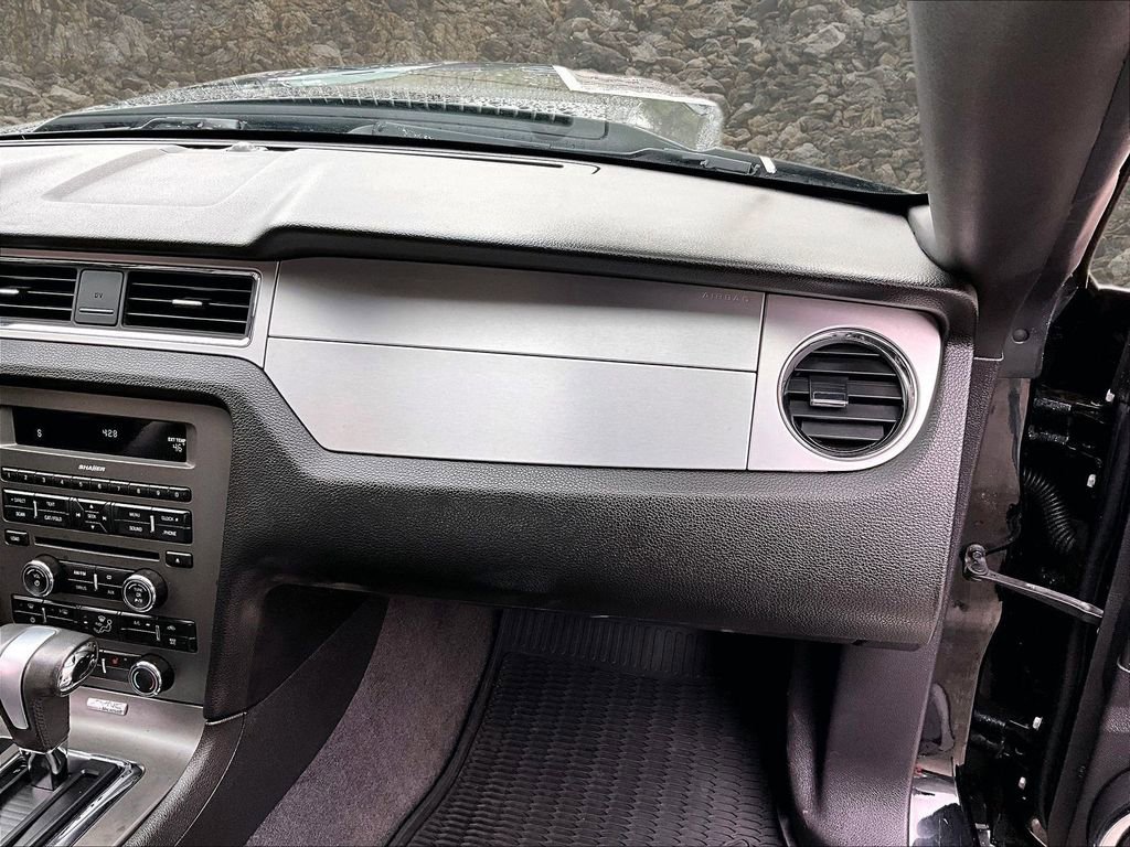 Used 2011 Ford Mustang GT Premium w/ Comfort Pkg image 15