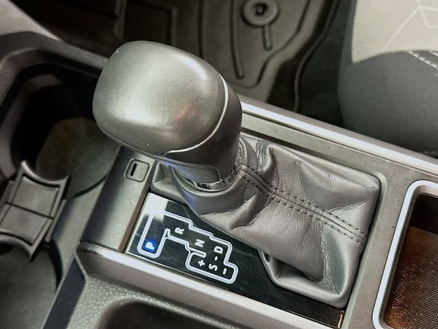 Used 2023 Toyota Tacoma TRD Sport image 16