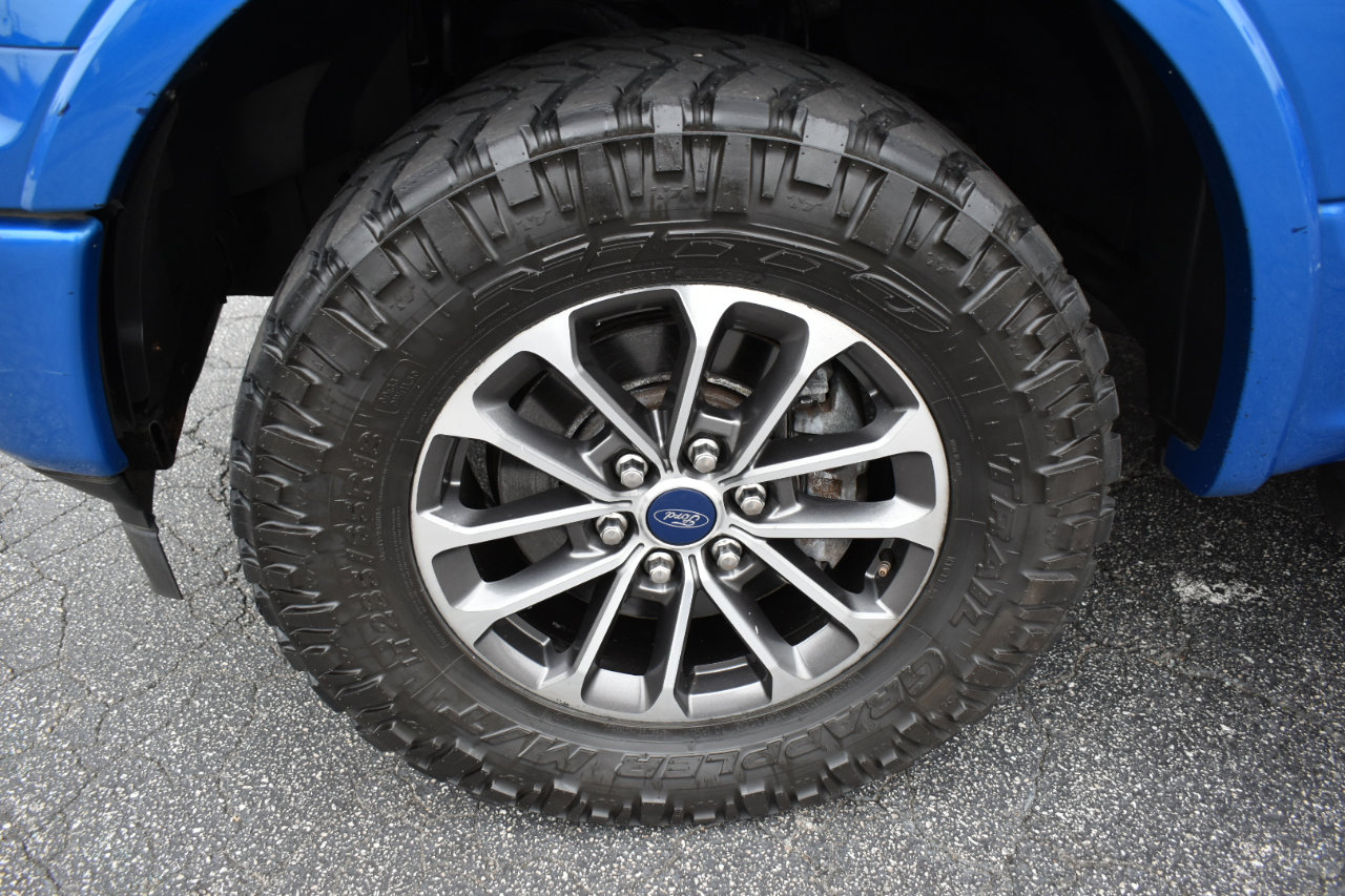 Used 2019 Ford F150 Lariat w/ Equipment Group 502A Luxury image 32