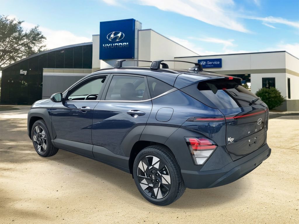 Certified 2025 Hyundai Kona SEL image 3