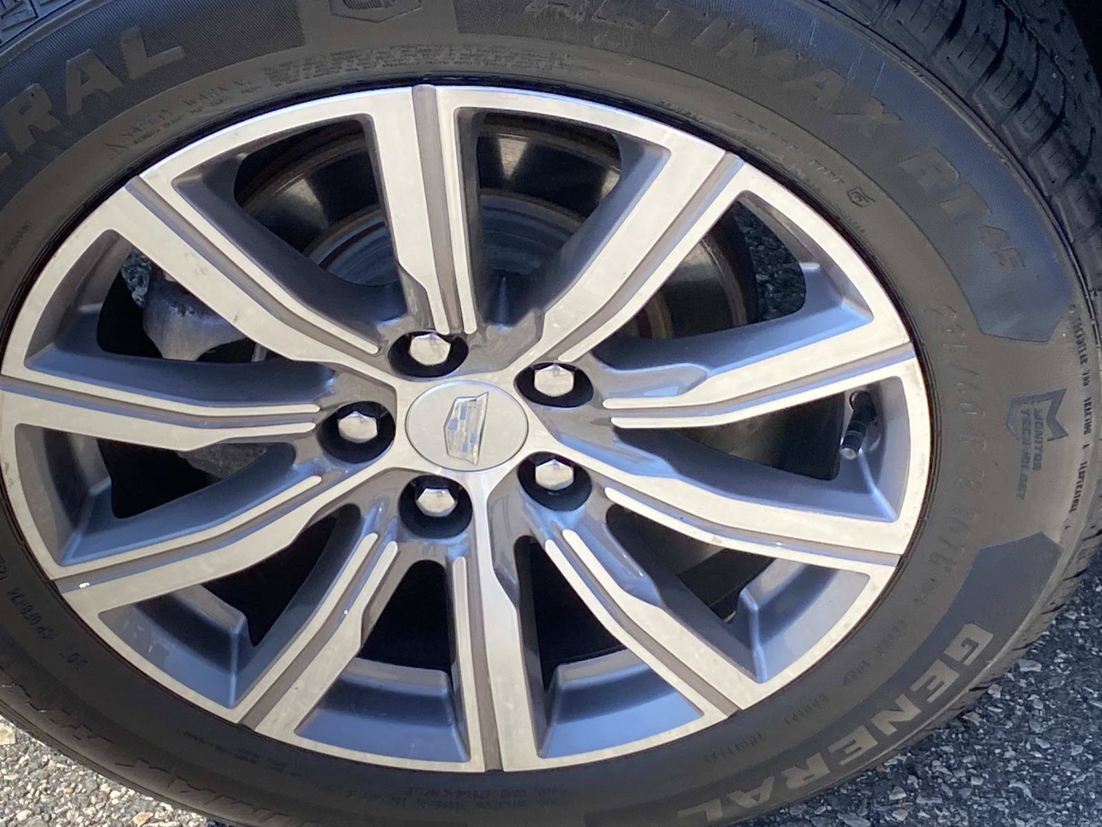 Used 2023 Cadillac XT4 Sport AWD/4WD image 24