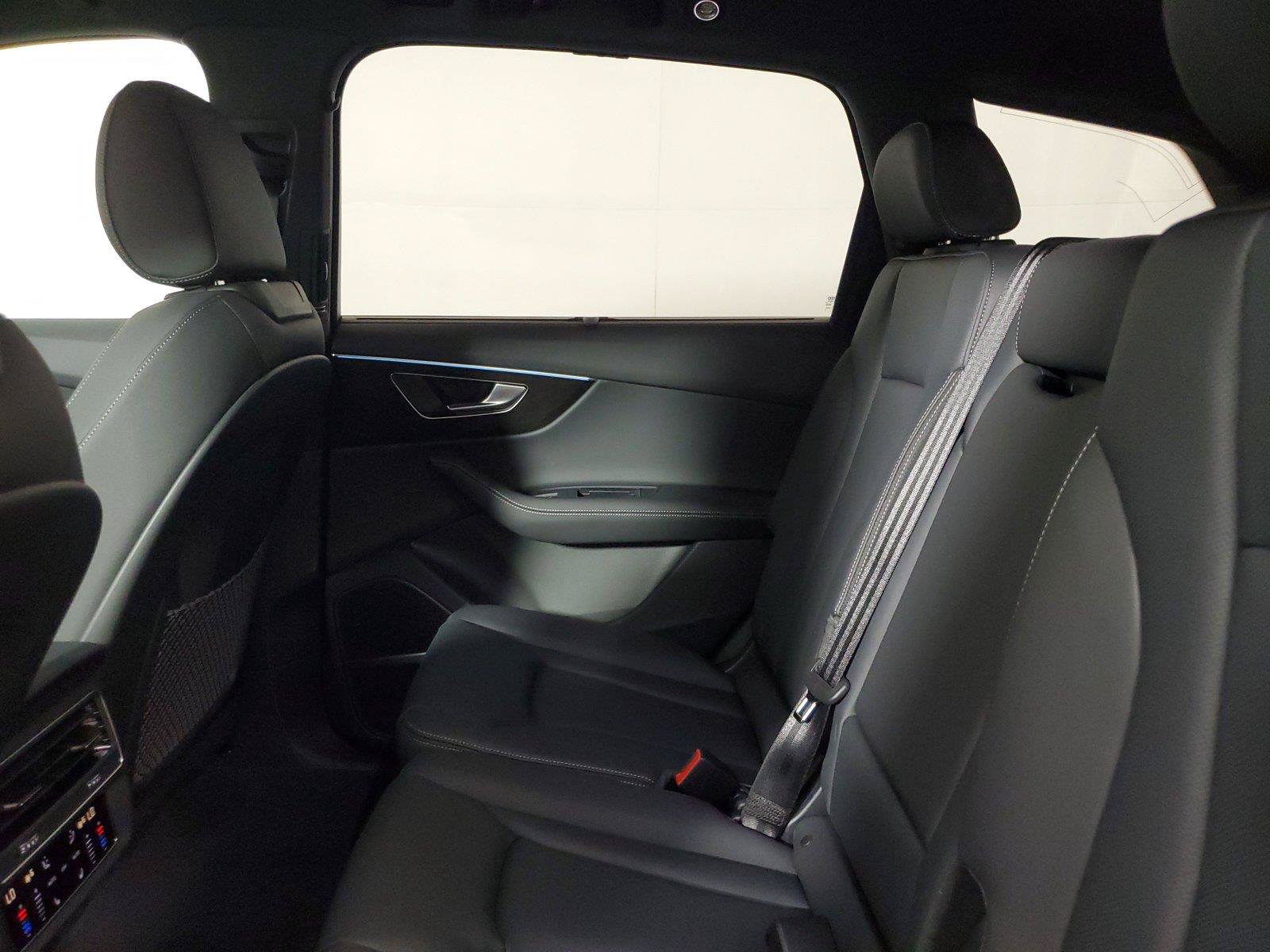 New 2026 Audi Q7 2.0T Premium Plus AWD/4WD image 12
