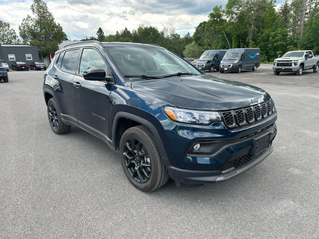 New 2026 Jeep Compass Latitude AWD/4WD image 7