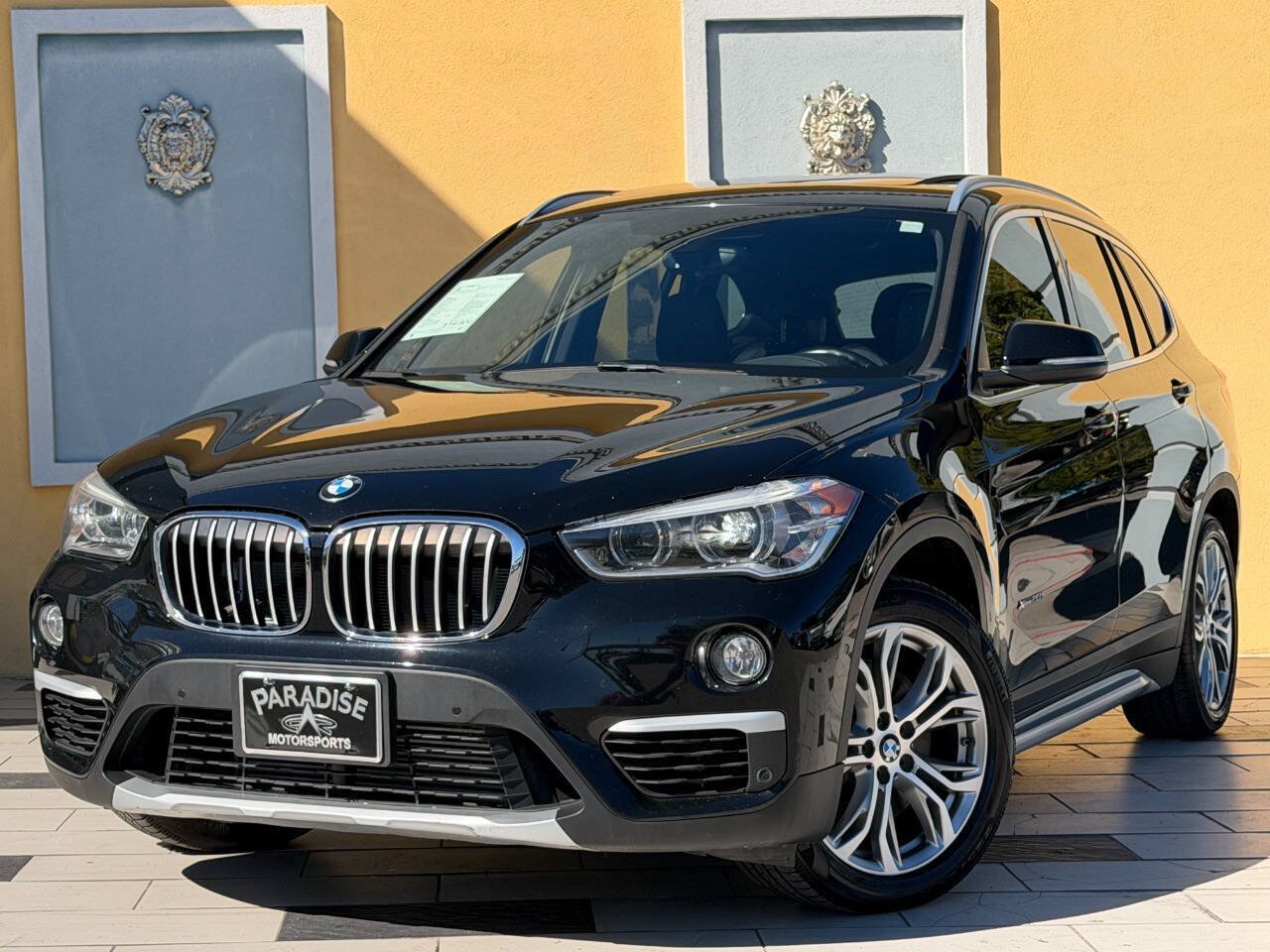 Used 2017 BMW X1 xDrive28i AWD/4WD image 3