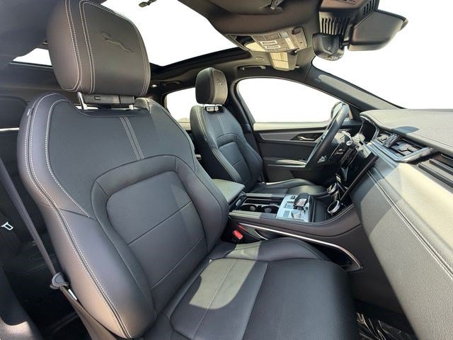 Used 2026 Jaguar F-PACE R-Dynamic S AWD/4WD image 16