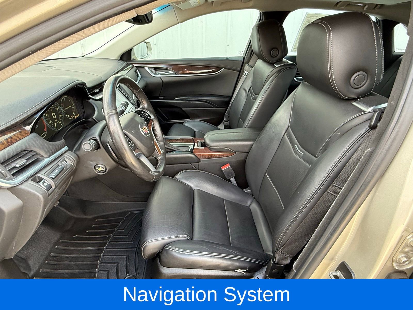 Used 2013 Cadillac XTS Premium image 18