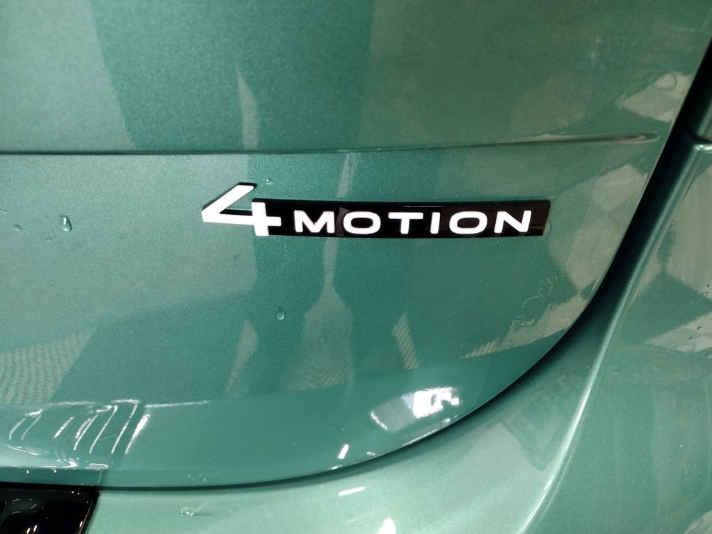 New 2025 Volkswagen ID. Buzz 1st Edition image 17