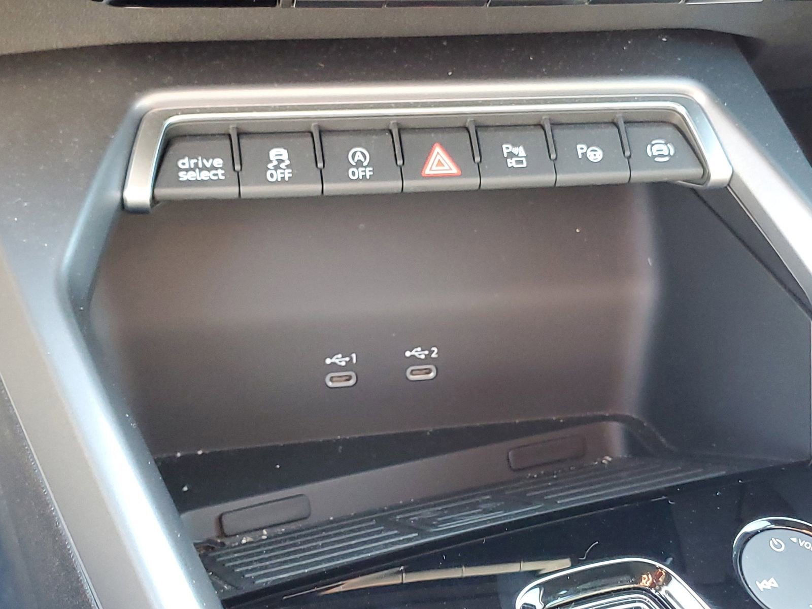 Used 2025 Audi A3 2.0T Premium w/ Black Optic Package image 30