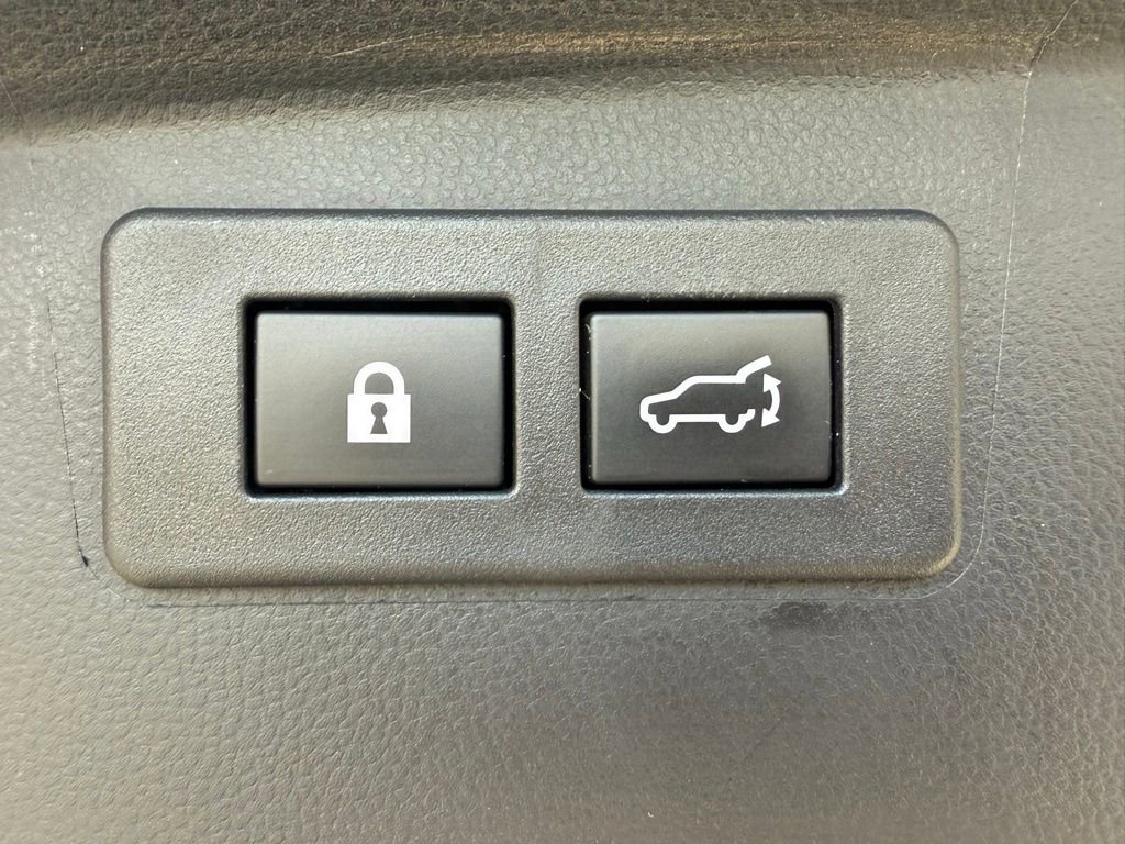 Certified 2023 Subaru Outback Touring XT image 29