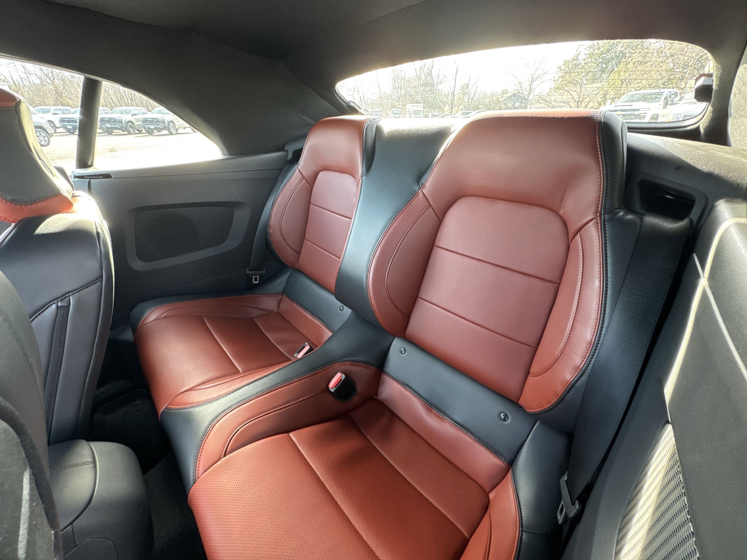 Used 2025 Ford Mustang GT Premium RWD image 28