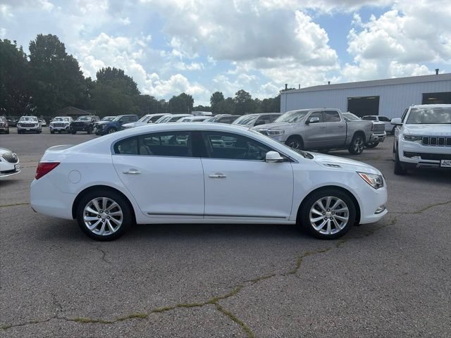 Used 2015 Buick LaCrosse Leather FWD image 7